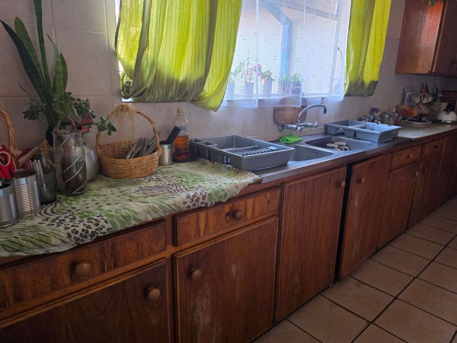 4 Bedroom Property for Sale in Hillcrest Northern Cape